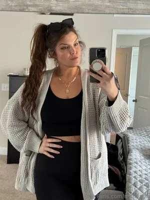 Msmiabb OnlyFans Leaked Free Thumbnail Picture - #I4k0a13nue