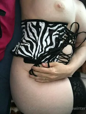 Mummawinter OnlyFans Leaked Free Thumbnail Picture - #0EpBRDMcJF