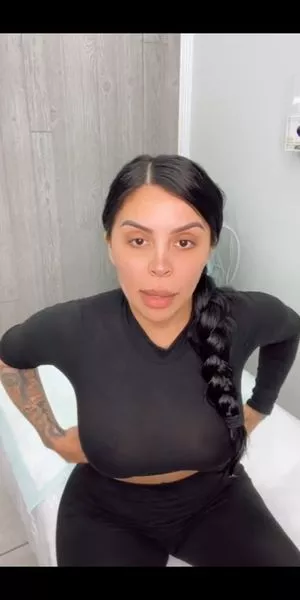 Mustbecindy Thumbnail Picture