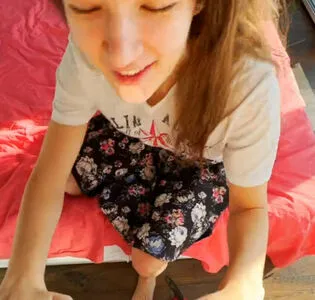 Myanny Thumbnail Picture
