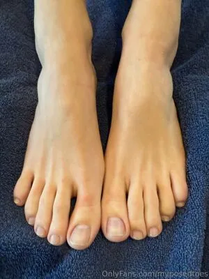 Myposedtoes OnlyFans Leaked Free Thumbnail Picture - #3FRE3h6mLG
