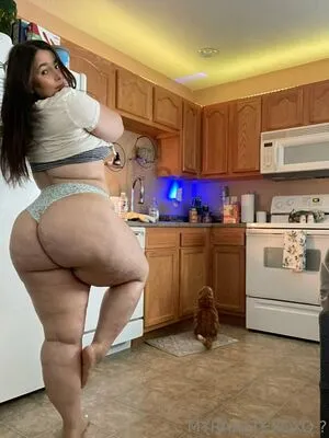 Myrakatexoxo Thumbnail Picture