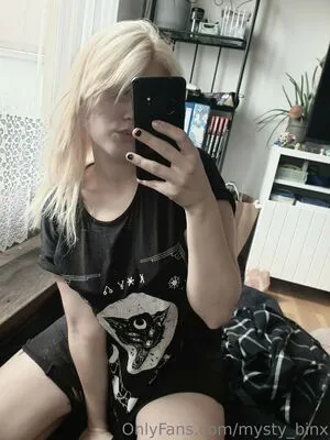 Mysty Binx OnlyFans Leaked Free Thumbnail Picture - #347bjJHOcq