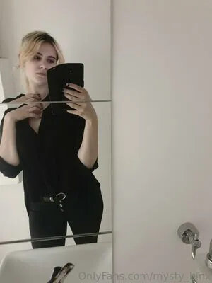 Mysty Binx OnlyFans Leaked Free Thumbnail Picture - #9SsROw2crw