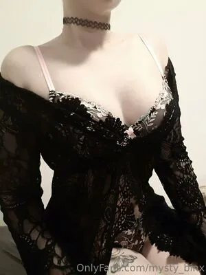 Mysty Binx OnlyFans Leaked Free Thumbnail Picture - #9gpkxBa4jk