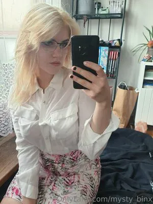 Mysty Binx OnlyFans Leaked Free Thumbnail Picture - #ICO3MGdnNi
