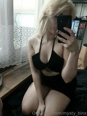 Mysty Binx OnlyFans Leaked Free Thumbnail Picture - #gxk500isrk