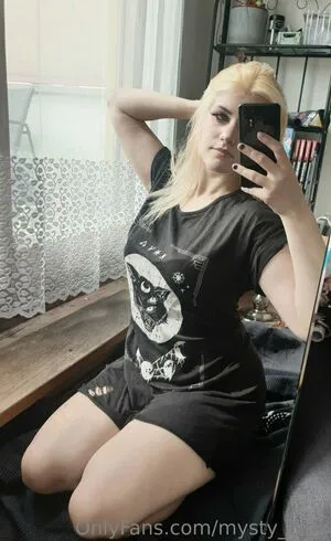 Mysty Binx OnlyFans Leaked Free Thumbnail Picture - #zGdZiI5xcl