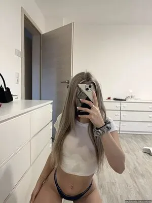 Nadine E OnlyFans Leaked Free Thumbnail Picture - #QksZ3wIlOF
