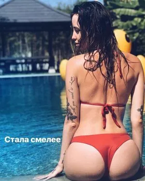 Nadya Dorofeeva Thumbnail Picture