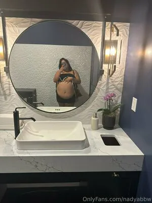 Nadyabbw Thumbnail Picture