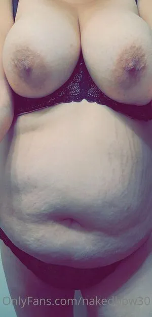 Nakedbbw30 Thumbnail Picture