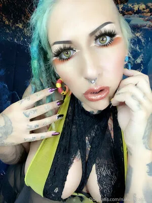 Nakedxzanthia Thumbnail Picture