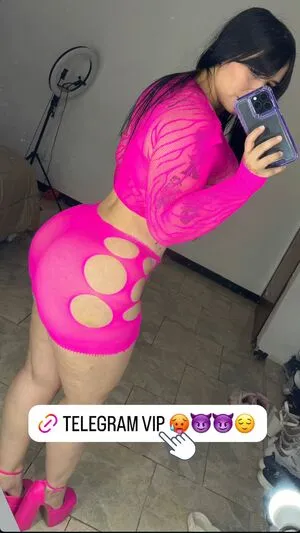 Narbet Perez Thumbnail Picture