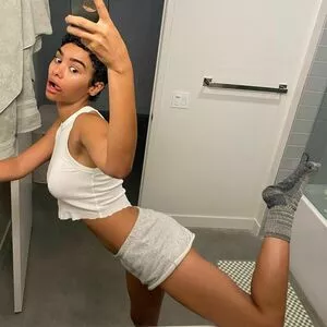 Naressa Valdez Profile Thumbnail