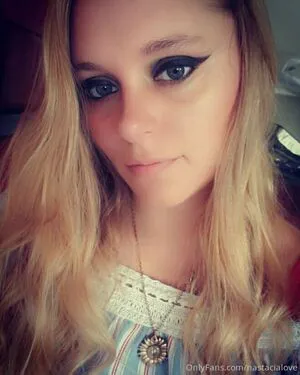Nastacialove Thumbnail Picture