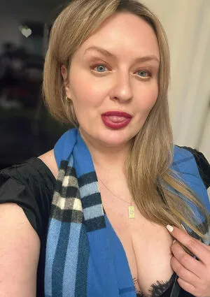 Natalia Antonova Thumbnail Picture
