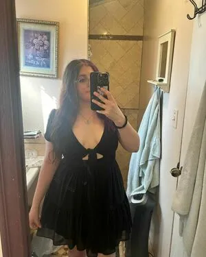 Natalie Renee Fitzgerald Thumbnail Picture