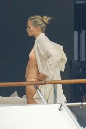 Natasha Poly Thumbnail Picture