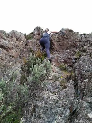 Naturally Eva Thumbnail Picture