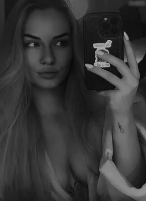 Nele Mbt Thumbnail Picture