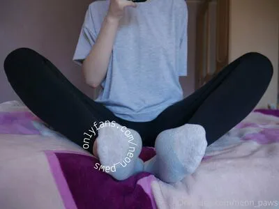 Neon Paws OnlyFans Leaked Free Thumbnail Picture - #fb184Ap6OC