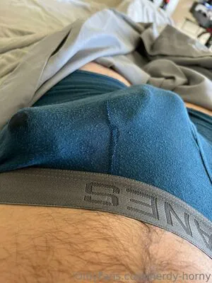 Nerdy Horny Thumbnail Picture