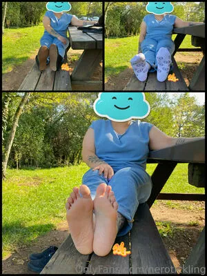 Nerotickling Thumbnail Picture