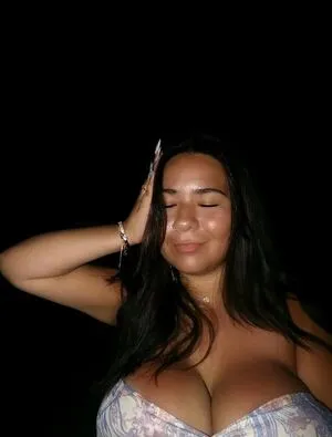 Nessabarrett OnlyFans Leaked Free Thumbnail Picture - #j4s7zOfw51