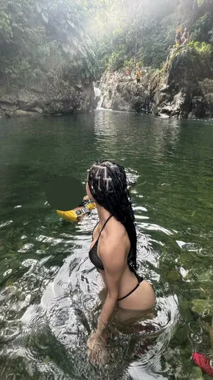Nickimariex Thumbnail Picture