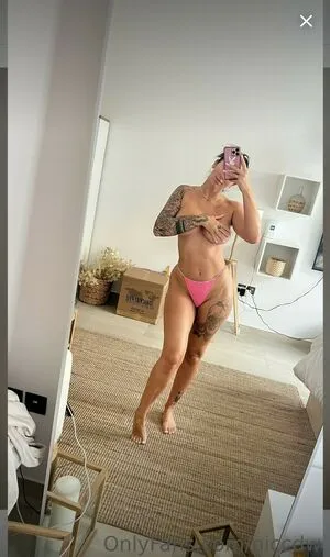 Nicole Drinkwater Thumbnail Picture