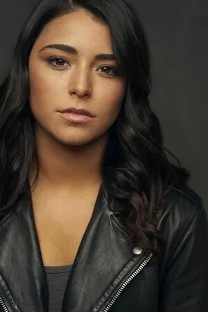 Nicole Munoz Thumbnail Picture