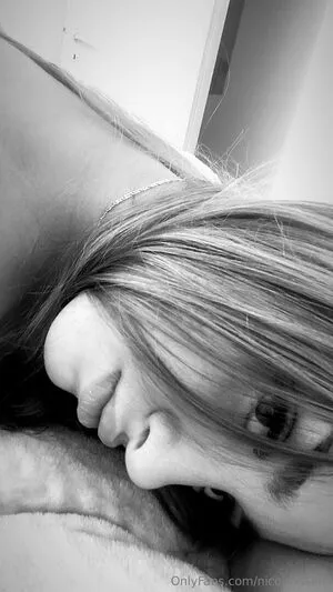 Nicole77002 Thumbnail Picture