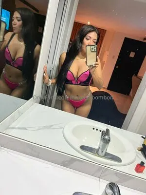 Nicolelabombon OnlyFans Leaked Free Thumbnail Picture - #60Nf88CW3S