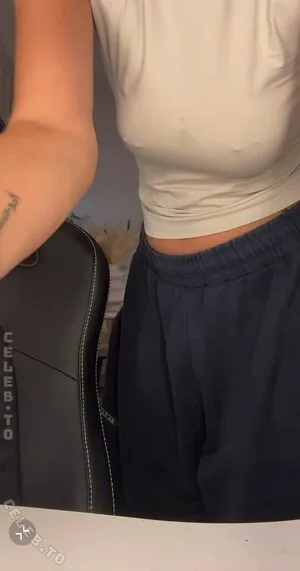Nikelein OnlyFans Leaked Free Thumbnail Picture - #7uwxcFx675