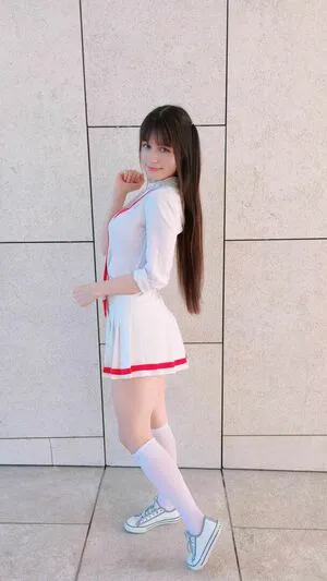 Niki Tyan17 Thumbnail Picture