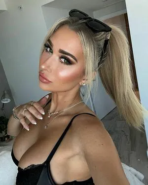 Nikita Sullivan Thumbnail Picture