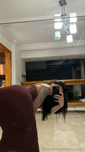 Nikitayumm Thumbnail Picture