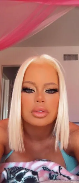 Nikkidelano OnlyFans Leaked Free Thumbnail Picture - #AIsH5UP11e