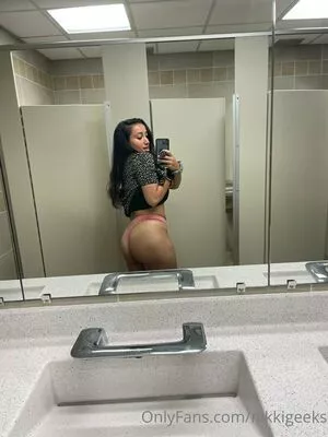 NikkiGeeks OnlyFans Leaked Free Thumbnail Picture - #FFhu8hJaiH