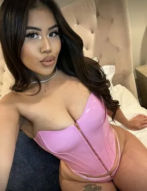 Nikkimariebaby Thumbnail Picture