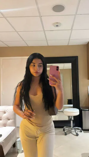 Nikole2pluto Thumbnail Picture