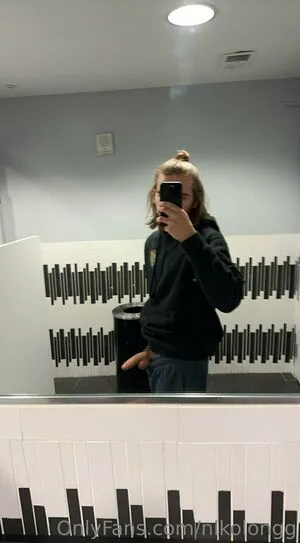 Nikolongg OnlyFans Leaked Free Thumbnail Picture - #FQJsLqCGLa