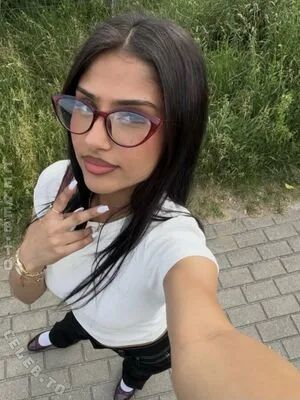 Niloo Wlz OnlyFans Leaked Free Thumbnail Picture - #b5FfVxSJeZ