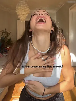 Nina Chuba OnlyFans Leaked Free Thumbnail Picture - #86Agums1se