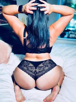 Nina Von Horn Thumbnail Picture