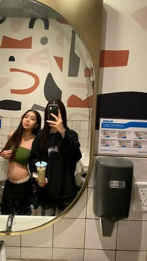 Ninannguyyen Thumbnail Picture