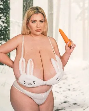 NinaPhoenix OnlyFans Leaked Free Thumbnail Picture - #7jJ8K83a1y