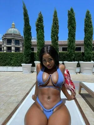 Ninarari OnlyFans Leaked Free Thumbnail Picture - #UGImMh4Fbb