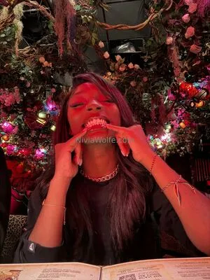 Niviawolfe OnlyFans Leaked Free Thumbnail Picture - #7eZOF36GWI